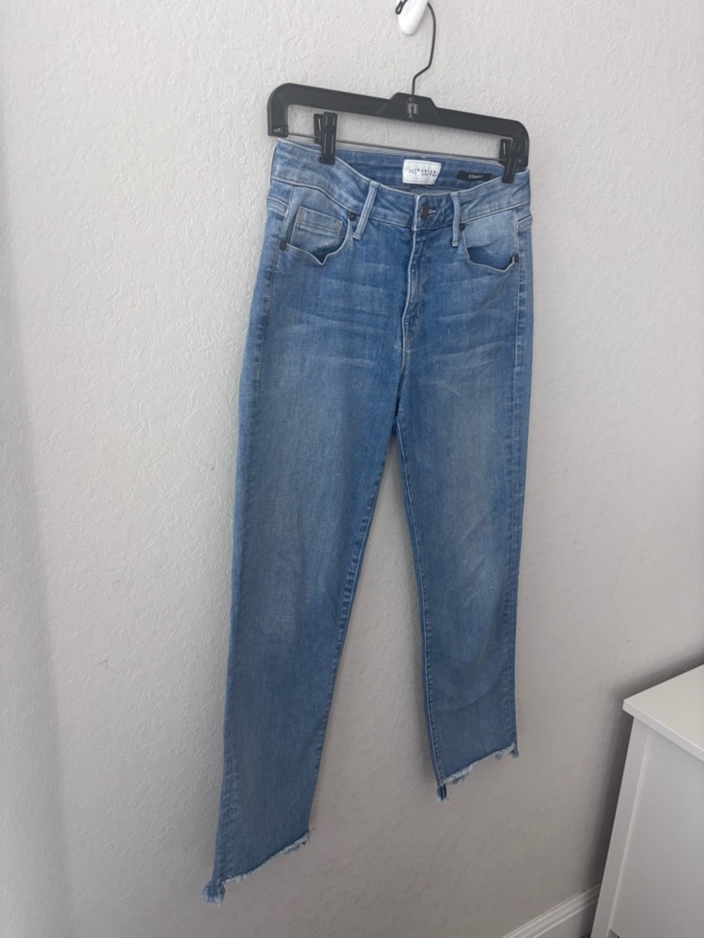 PARKER SMITH Light Blue Cropped Jeans with Raw Hem Size 28 - Picture 2 of 5